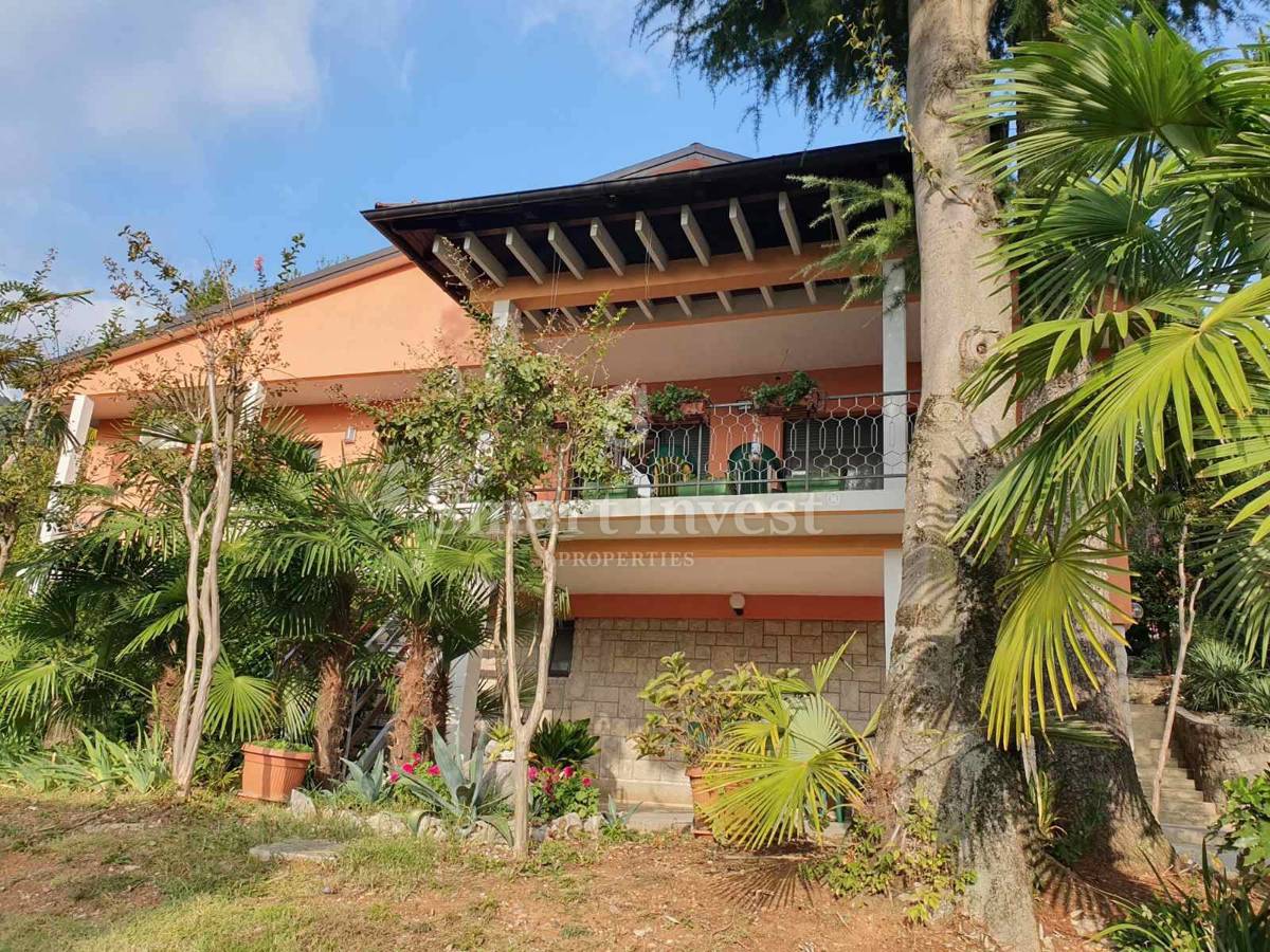 LAURANA, casa indipendente con grande giardino vicino al mare!