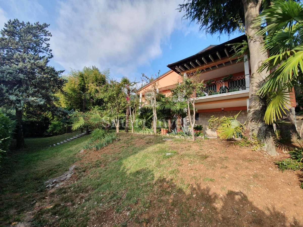 LAURANA, casa indipendente con grande giardino vicino al mare!