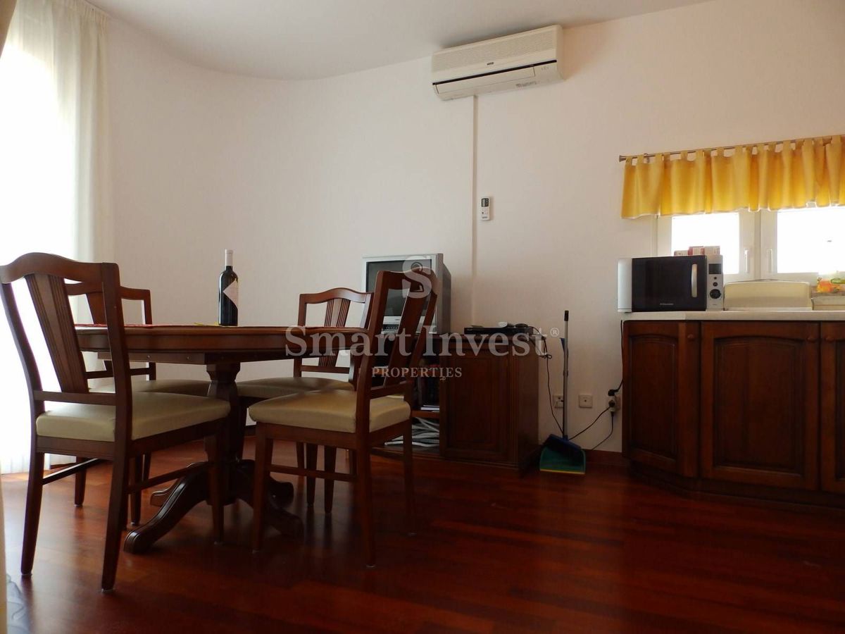 ABBAZIA, appartamento trilocale con vista mare e garage