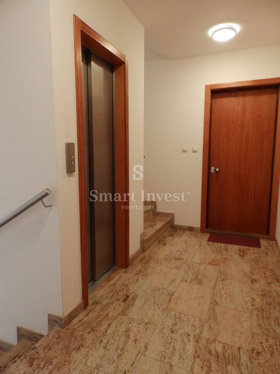 ABBAZIA, appartamento trilocale con vista mare e garage