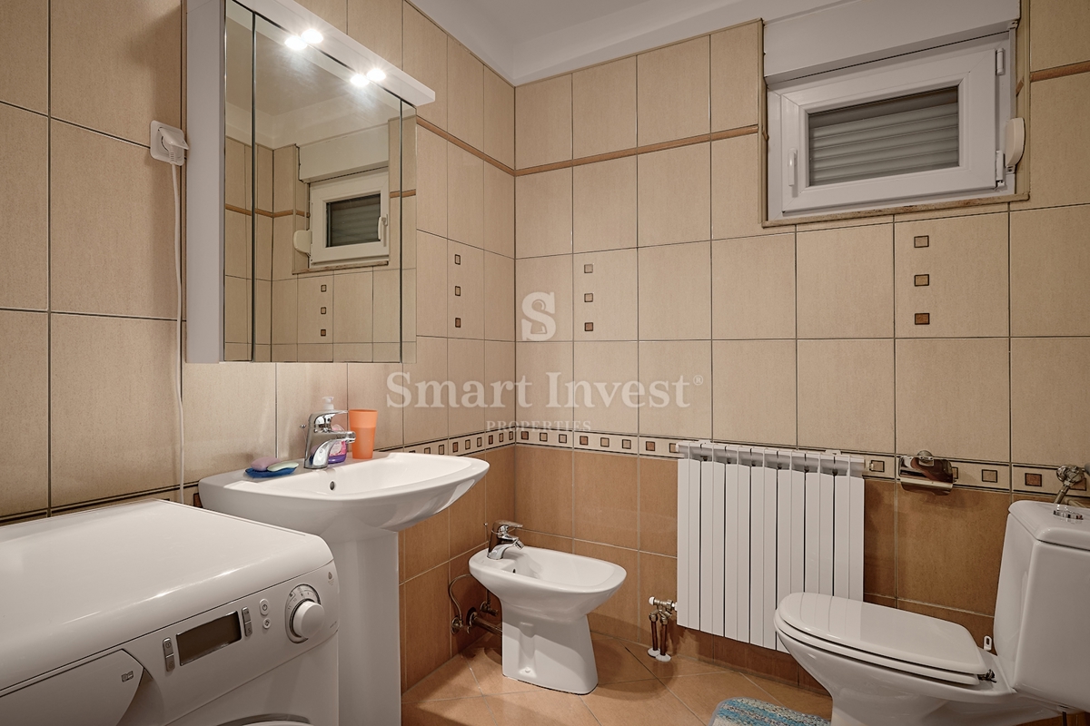 ABBAZIA, appartamento trilocale con vista mare e garage