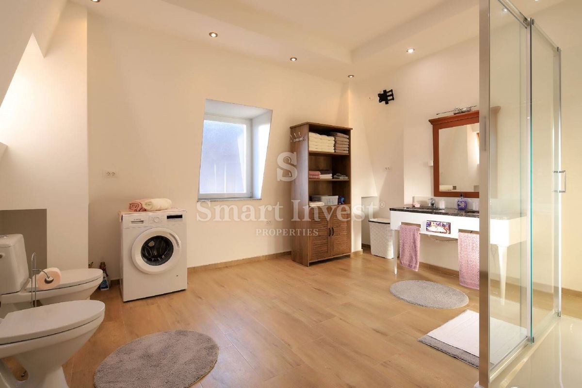 Appartamento Opatija - Centar, Opatija, 170m2