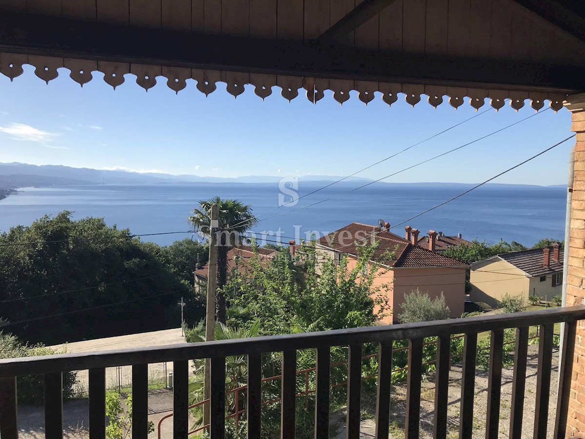 OPATIJA - POBRI, casa con splendida vista sul mare