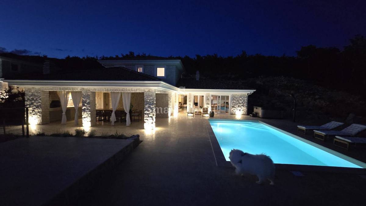 JADRANOVO, villa in pietra con piscina e vista mare