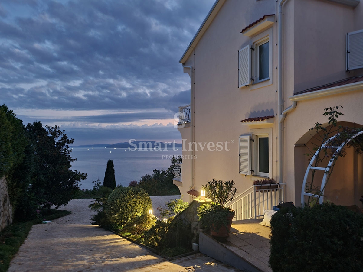 RIVIERA DI ABBAZIA, villa con vista mozzafiato sul mare e su Abbazia