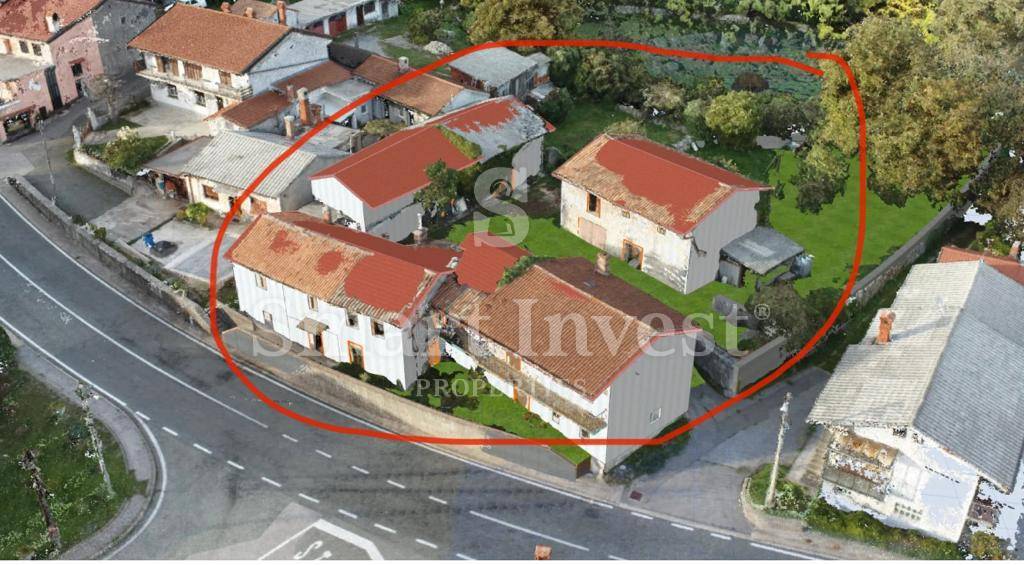 MATULJI - ŠAPJANE, 4 vecchie case da ristrutturare, 248 m2 di terreno, in vendita