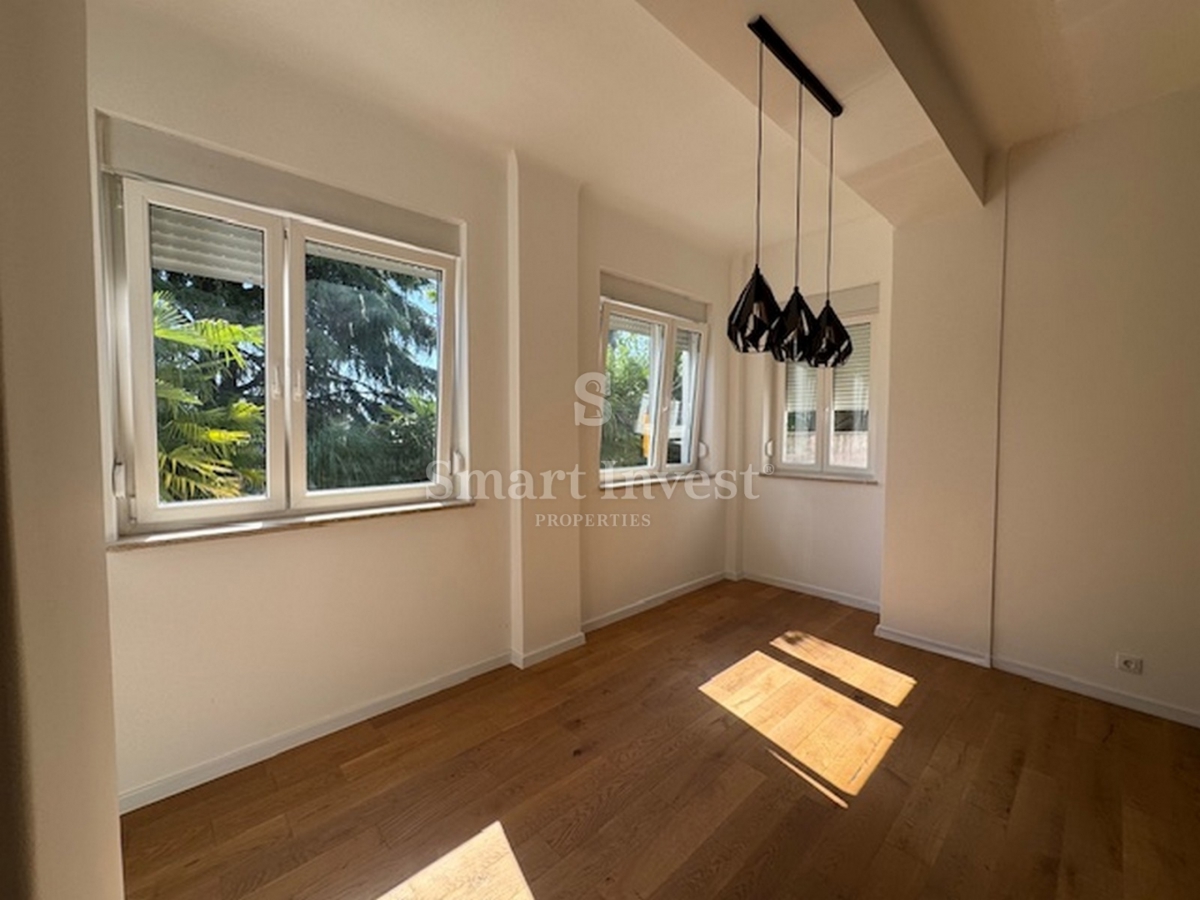 ABBAZIA - CENTRO, appartamento con 3 camere da letto vicino al mare