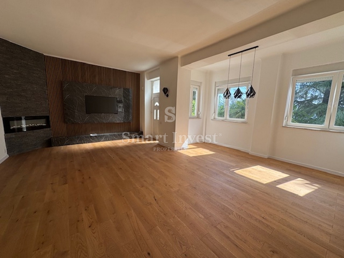 ABBAZIA - CENTRO, appartamento con 3 camere da letto vicino al mare