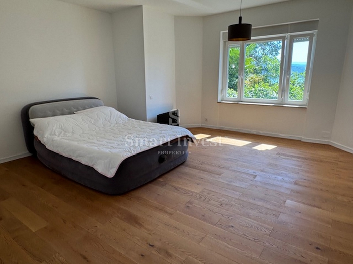 ABBAZIA - CENTRO, appartamento con 3 camere da letto vicino al mare