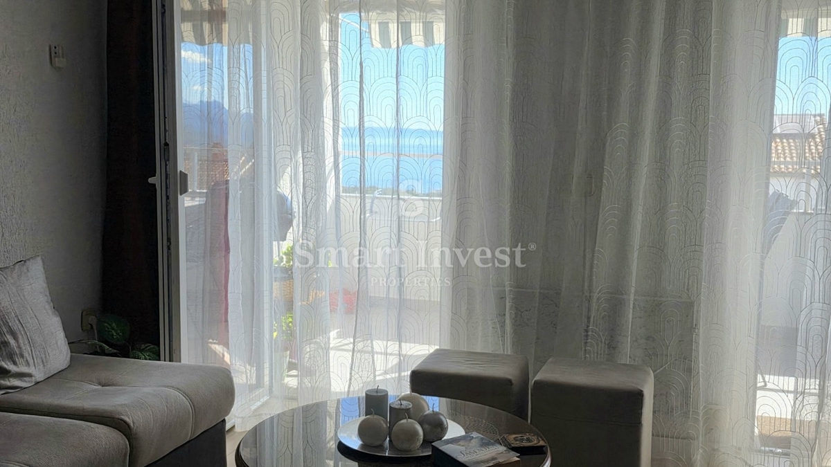 ABBAZIA - MATULJI, appartamento duplex con 4 camere da letto e vista mare