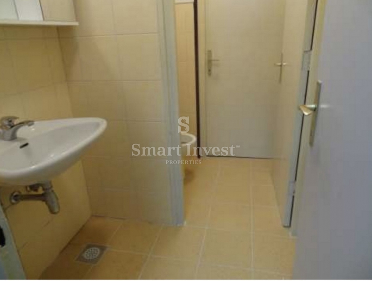 Commerciale Centar, Rijeka, 83m2