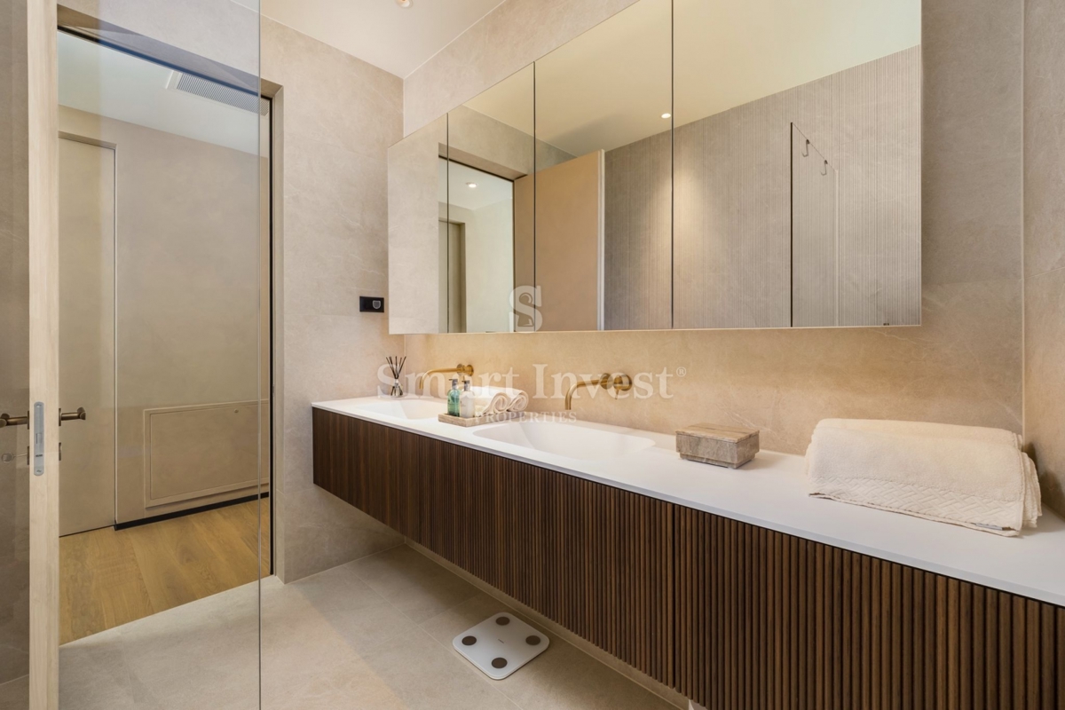 MOŠĆENIČKA DRAGA, villa di lusso con piscina e vista panoramica sul mare