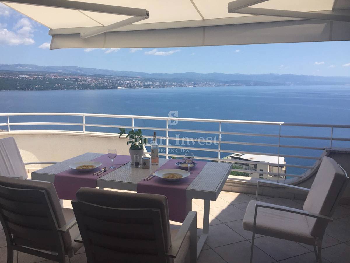 OPATIJA, Beautiful 4-bedrooms apartment with panoramic sea view