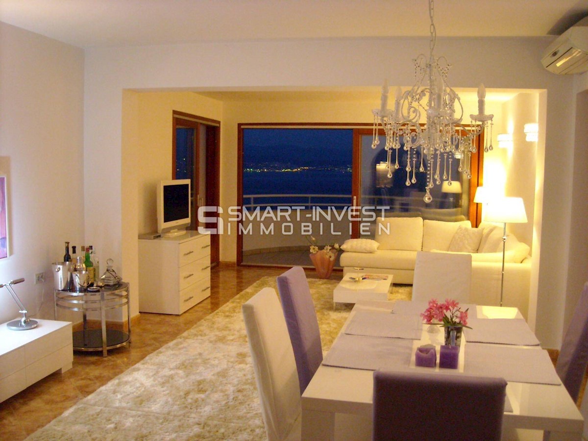 OPATIJA, Beautiful 4-bedrooms apartment with panoramic sea view