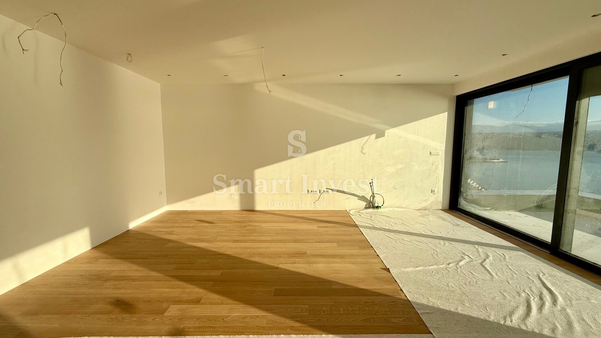 OPATIJA, attico con 3 camere da letto con vista mare e garage (A9)