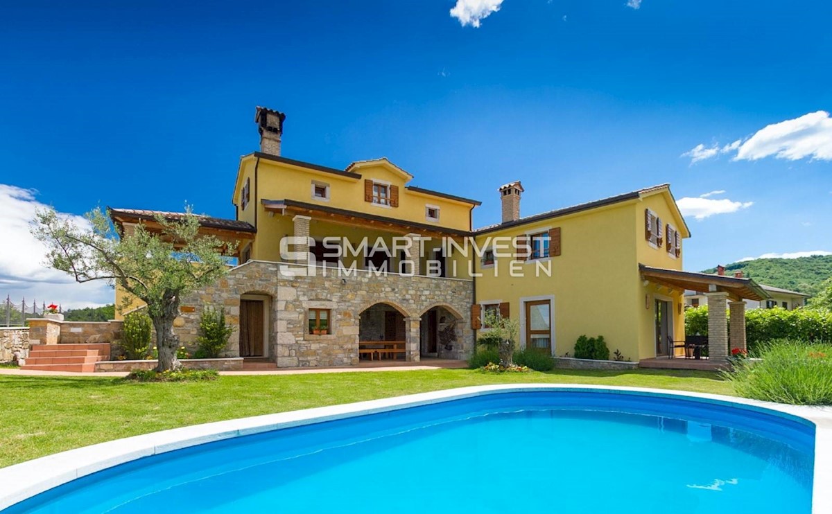 CENTRAL ISTRIA - PAZIN, Beautiful 4-bedrooms villa with pool