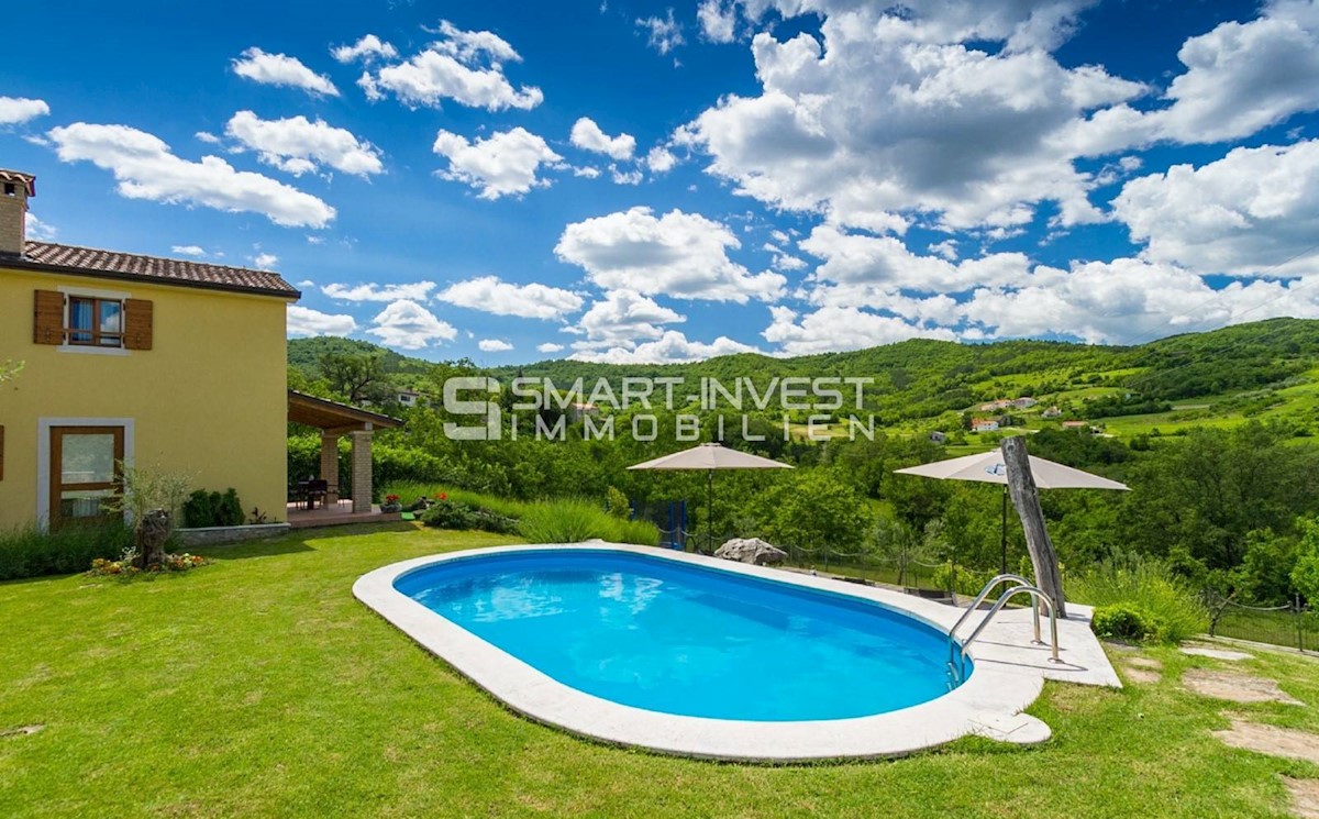 CENTRAL ISTRIA - PAZIN, Beautiful 4-bedrooms villa with pool