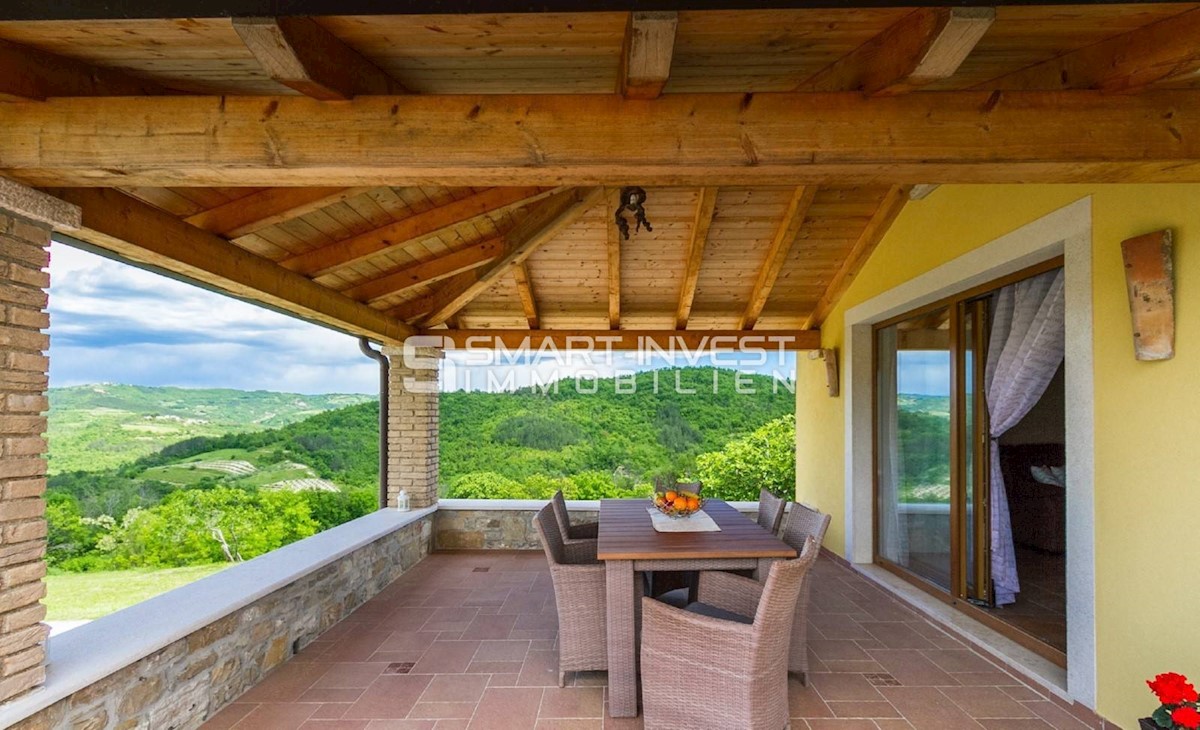 CENTRAL ISTRIA - PAZIN, Beautiful 4-bedrooms villa with pool