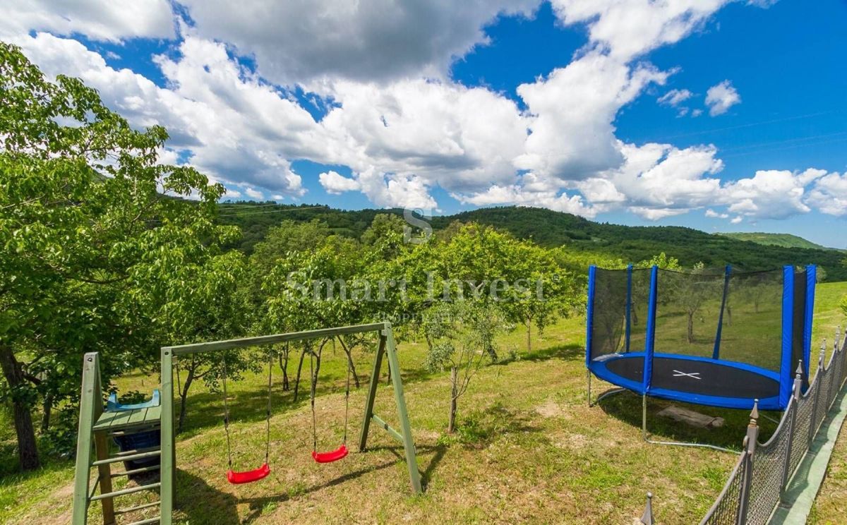 CENTRAL ISTRIA - PAZIN, Beautiful 4-bedrooms villa with pool