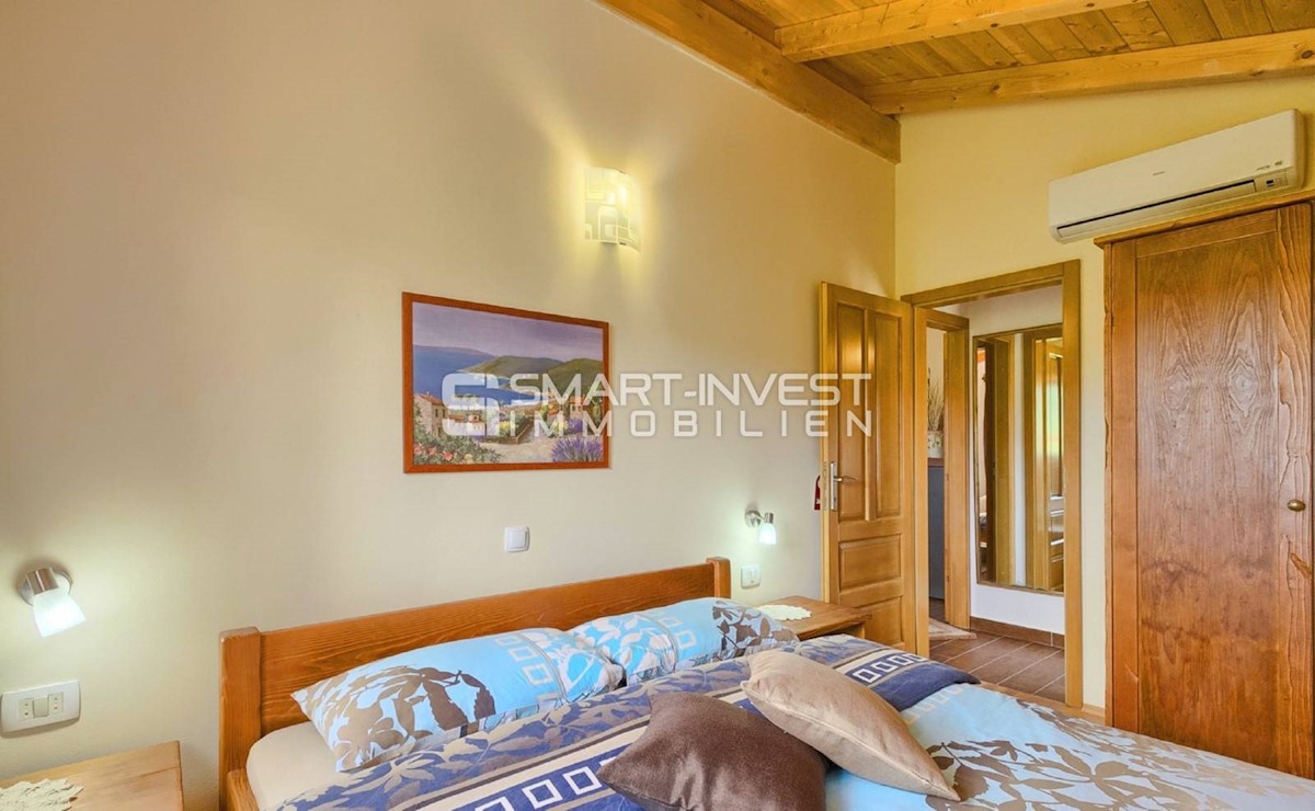 CENTRAL ISTRIA - PAZIN, Beautiful 4-bedrooms villa with pool