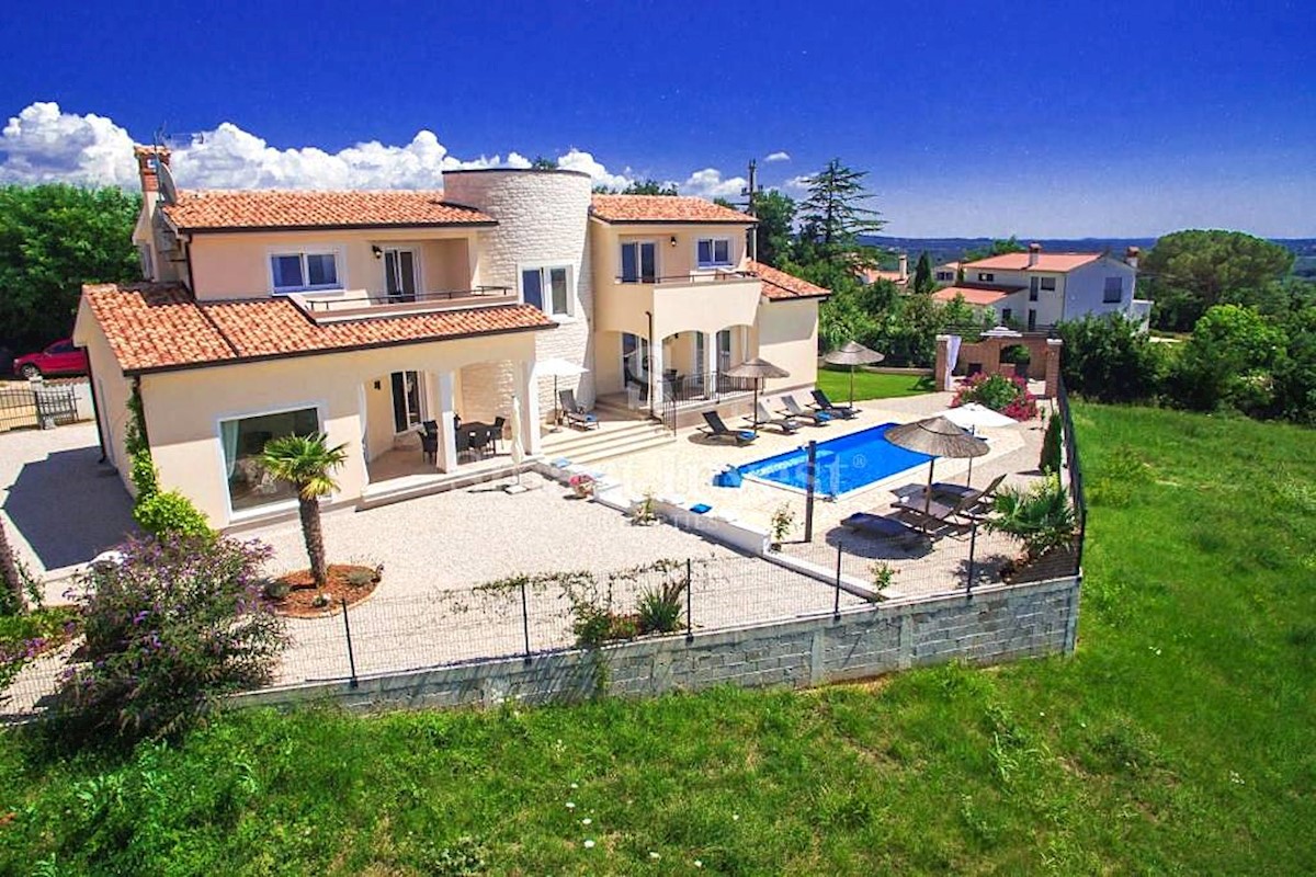 POREČ vicinity, LUXURY VILLA WITH POOL AND SEA VIEW