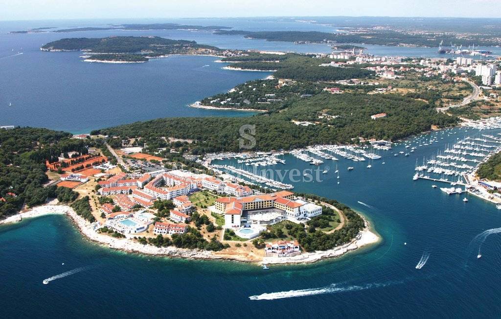 ISTRIA - MEDULIN vicinity, MODERN 4-BEDROOMS VILLA WITH POOL