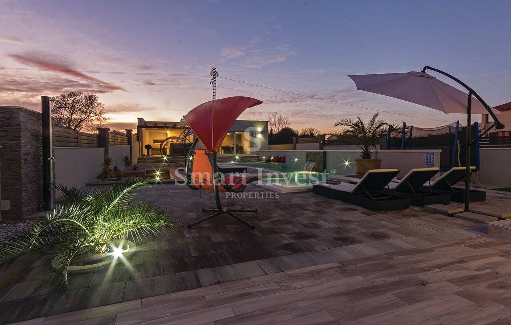 ISTRIA - MEDULIN vicinity, MODERN 4-BEDROOMS VILLA WITH POOL