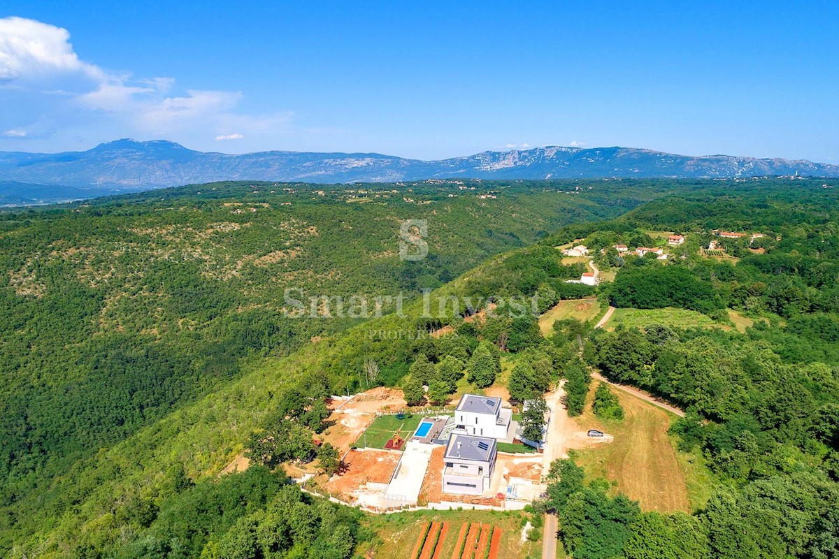 ISTRIA – RABAC, VILLA DI LUSSO CON PISCINA RISCALDATA E VISTA PANORAMICA, in vendita