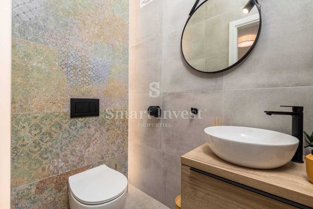 ABBAZIA - CENTRO, appartamento ristrutturato con giardino vicino al mare