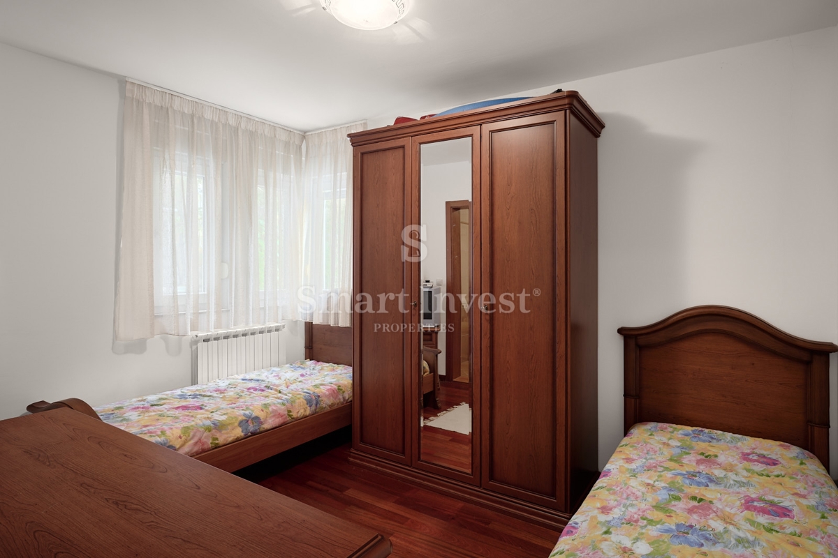 ABBAZIA, appartamento trilocale con vista mare e garage