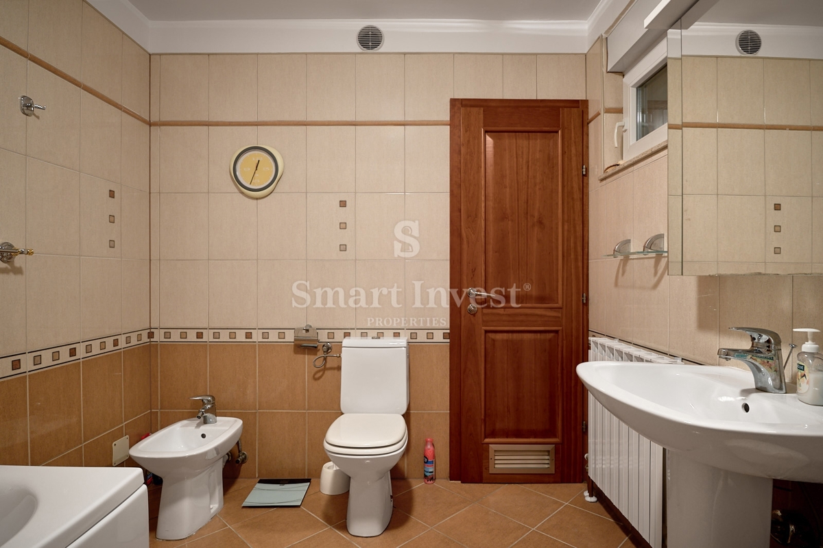 ABBAZIA, appartamento trilocale con vista mare e garage