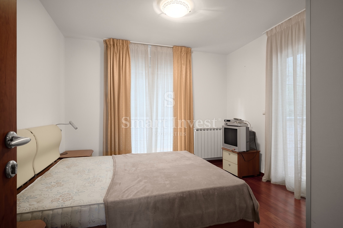 ABBAZIA, appartamento trilocale con vista mare e garage