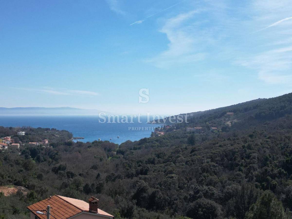 ISTRIA - ALBONA, terreno edificabile vicino al mare