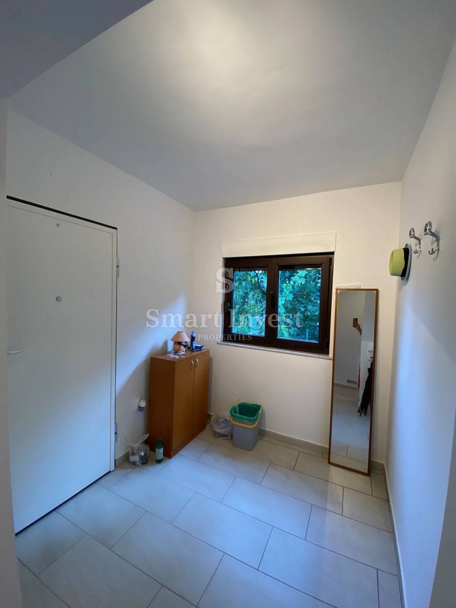 ABBAZIA - VEPRINAC, casa di 160 m2 con cortile di 850 m2