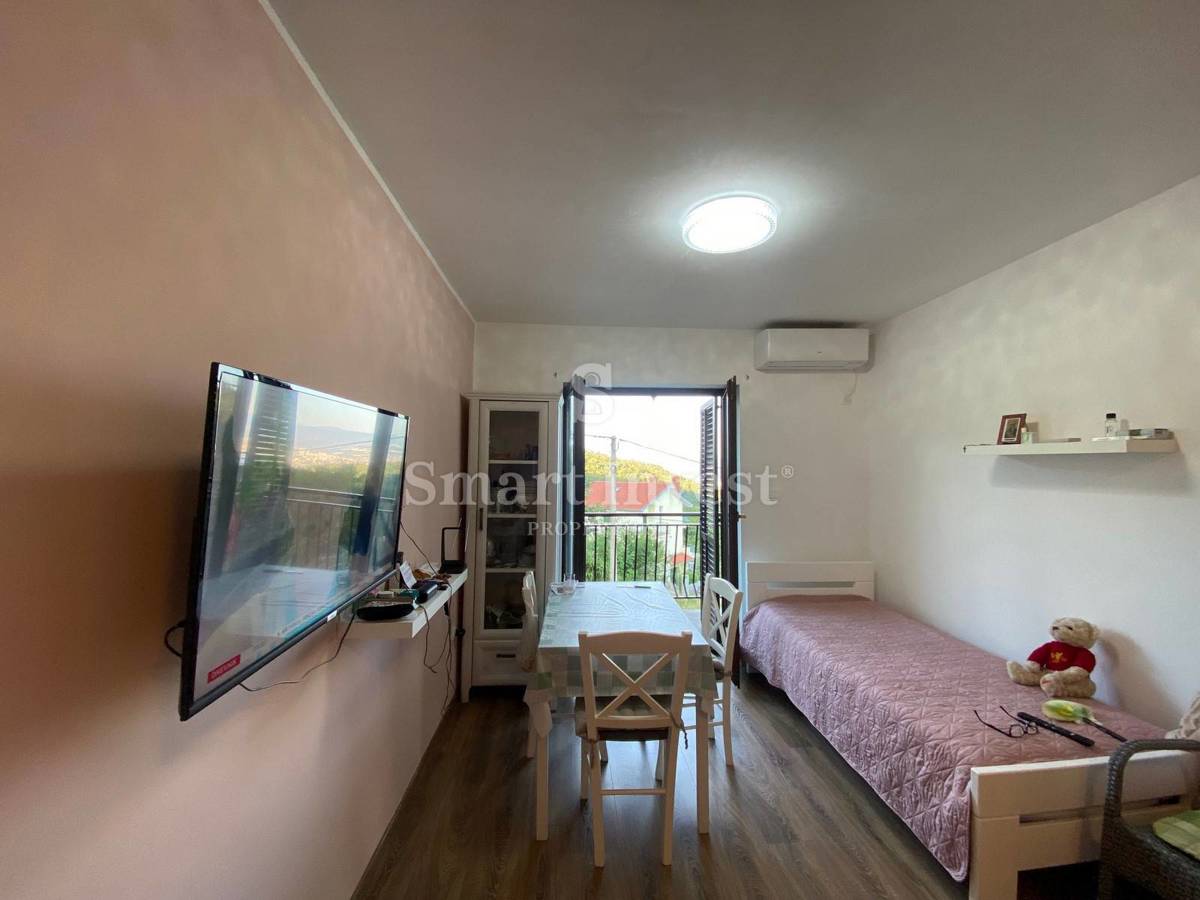 ABBAZIA - VEPRINAC, casa di 160 m2 con cortile di 850 m2