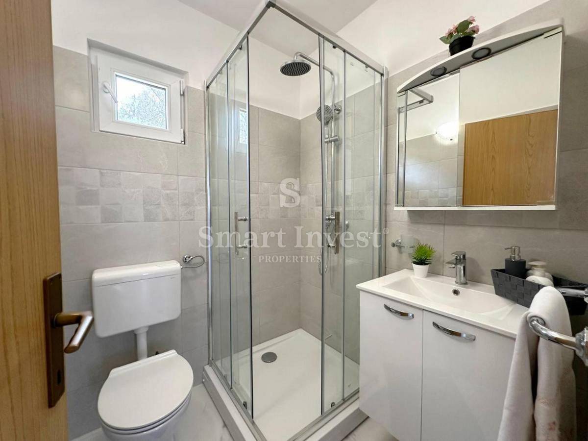 ISTRIA - BUTONIGLA, casa ristrutturata immersa nel verde