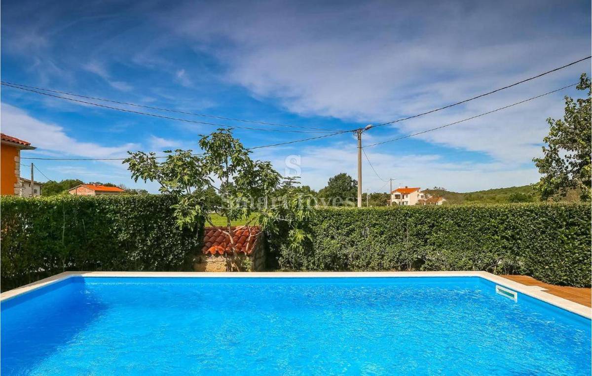 ISTRIA - PARENZO, bellissima casa con piscina nella natura