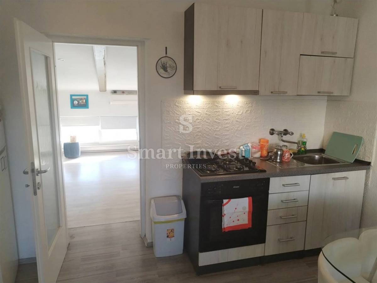 FIUME - TRSAT, appartamento con terrazza nel centro di Trsat