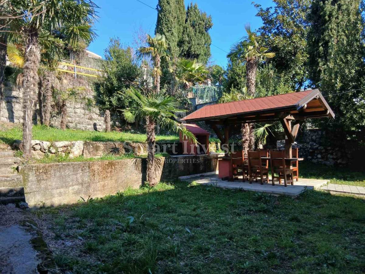 ABBAZIA - VOLOSKO, casa con 4 appartamenti e vista mare