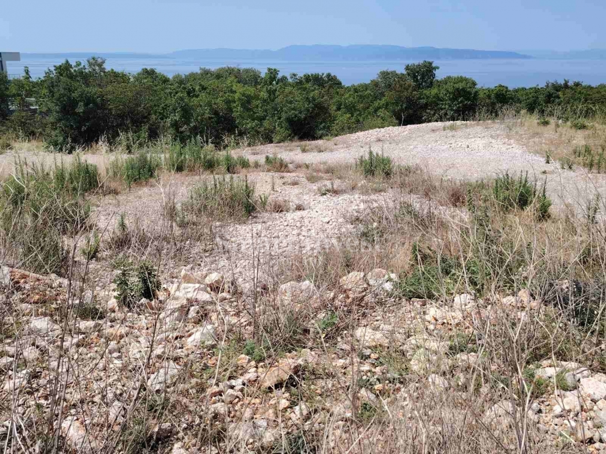 KOSTRENA, terreno edificabile in posizione privilegiata con vista mare