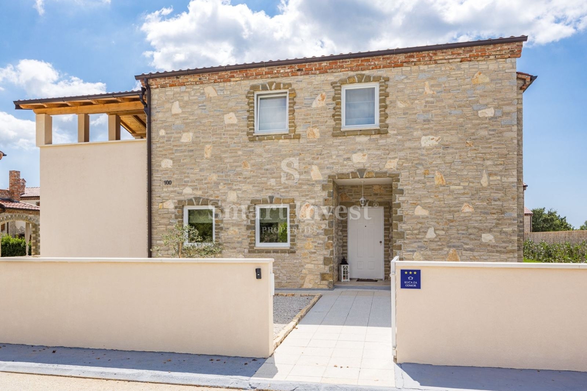 ISTRIA - SANVINCENTI, affascinante villa rustica con piscina