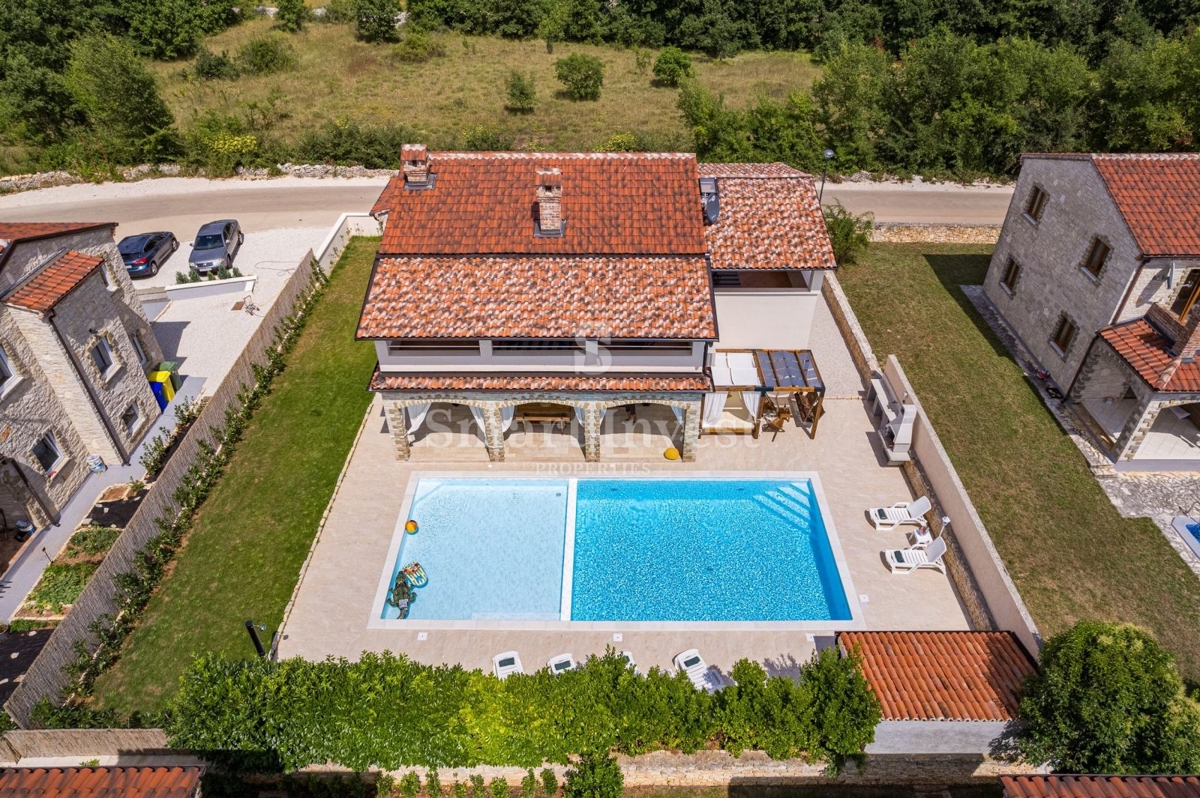 ISTRIA - SANVINCENTI, affascinante villa rustica con piscina