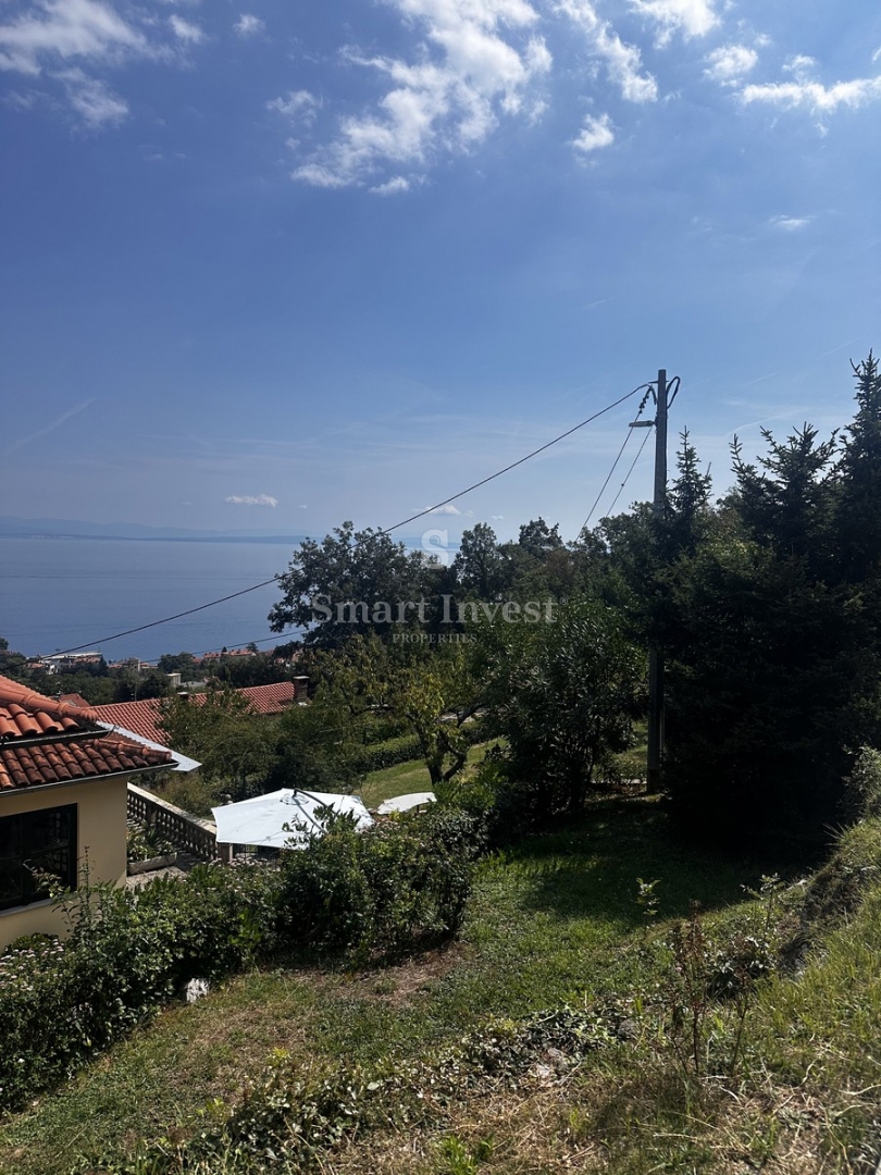 LAURANA, terreno edificabile con vista mare!