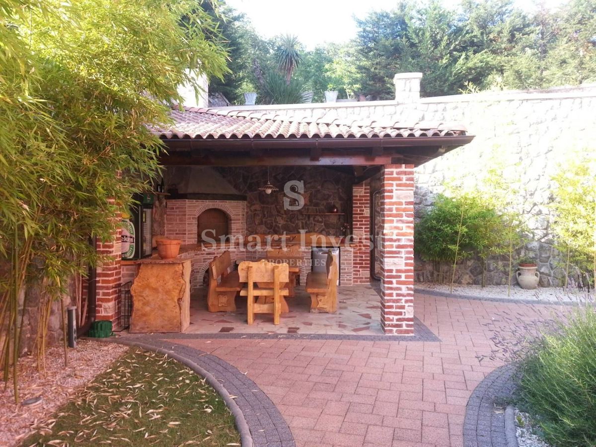 RIVIERA DI ABBAZIA, casa di lusso con piscina e vista mare