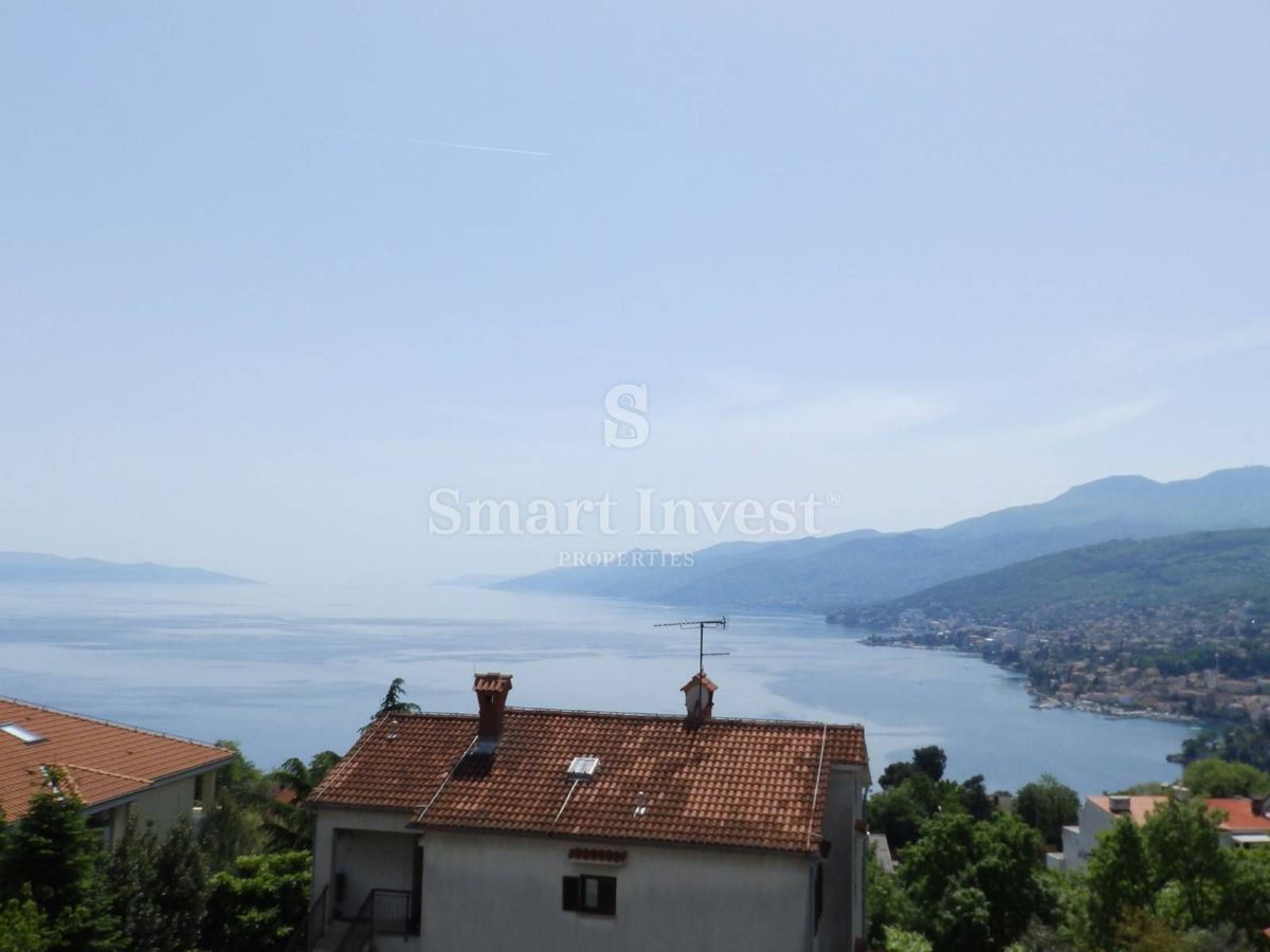 RIVIERA DI ABBAZIA, casa di lusso con piscina e vista mare