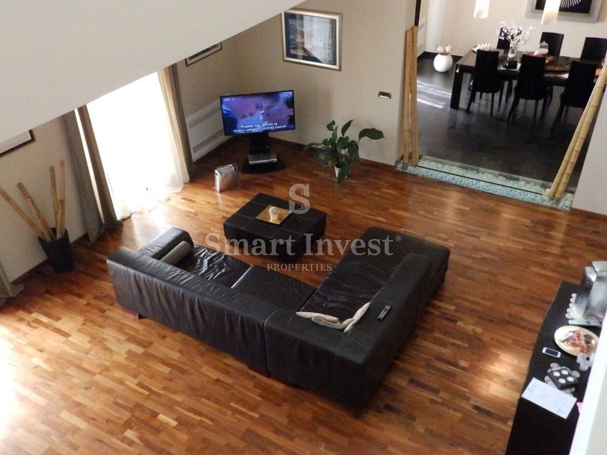 RIVIERA DI ABBAZIA, casa di lusso con piscina e vista mare