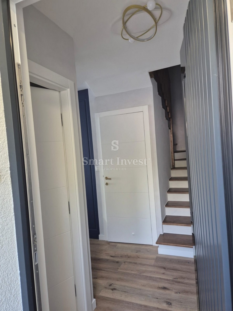 LAURANA, lussuoso appartamento trilocale con piscina vicino al mare