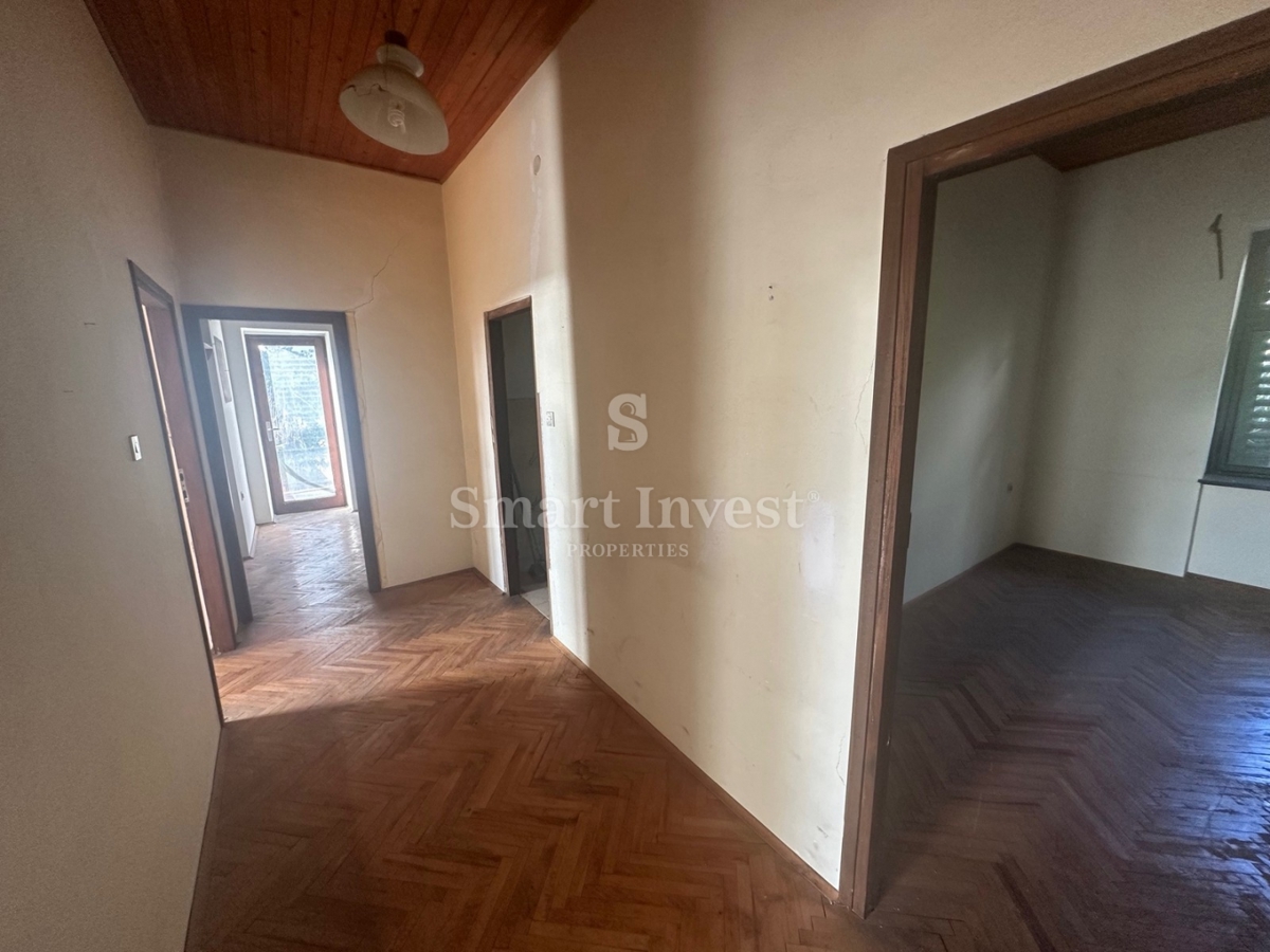 ABBAZIA, appartamento con vista mare in una vecchia villa