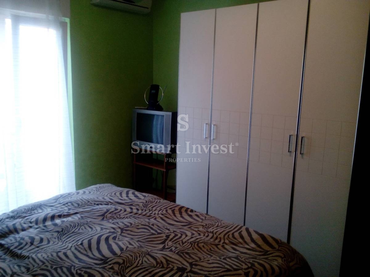 KASTAV, casa con 2 appartamenti e giardino