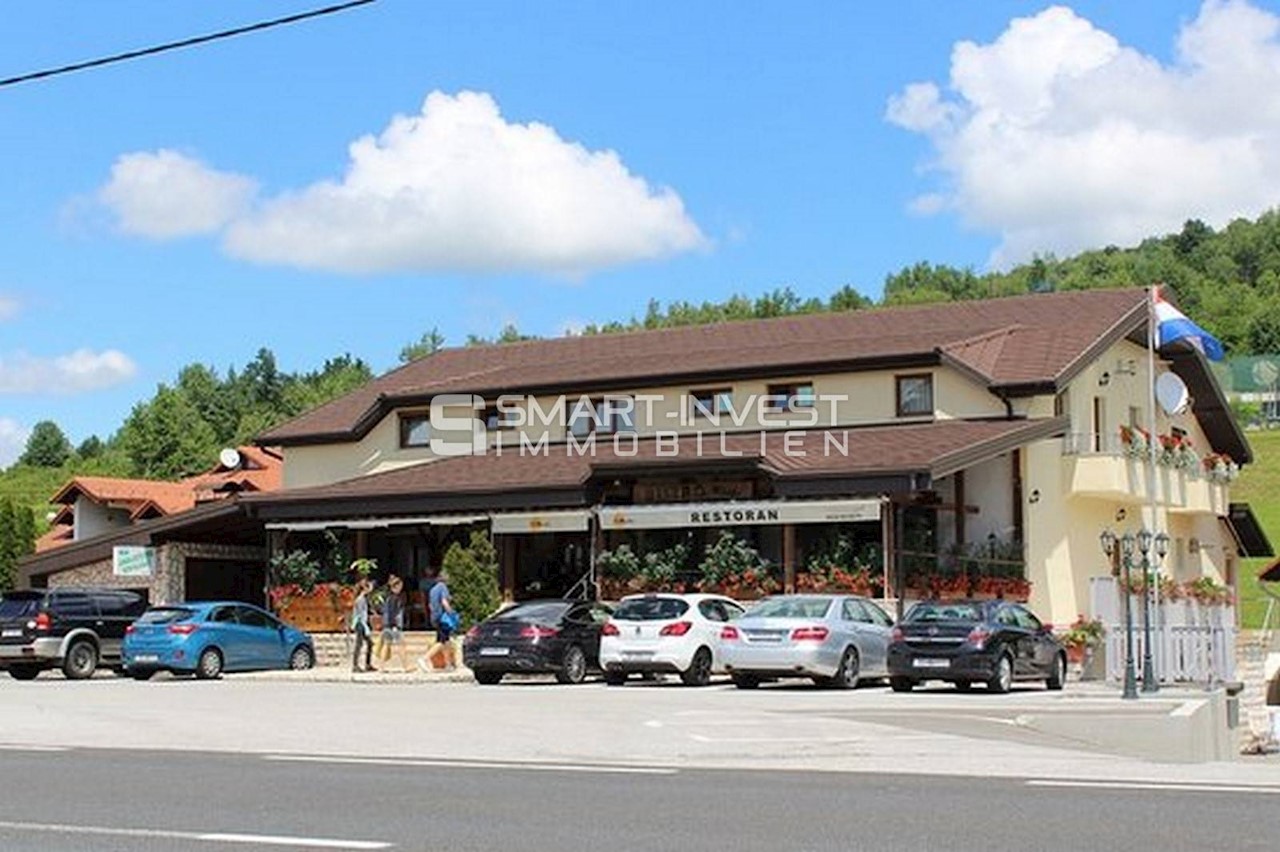 Casa Oštarski Stanovi, Rakovica, 1.000m2